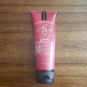 Bath & Body Works Aromatherapy Love Body Cream